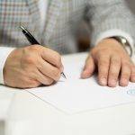 Man Sign Paper Write Document - Sozavisimost / Pixabay, Bürgerumfrage