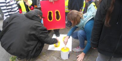 Bad Kreuznach: Gelbe Füße für mehr Sicherheit