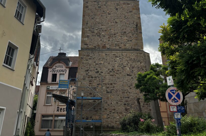 Äußere Sanierungsarbeiten am Turm