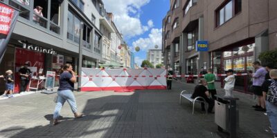 Bad Kreuznach: Auto-Crash in der Fußgängerzone