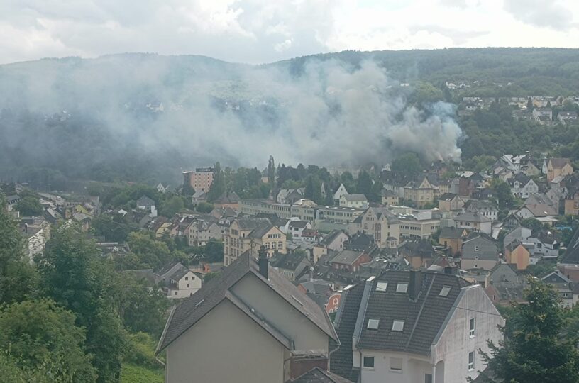 Frau stirbt bei Brand in Idar-Oberstein