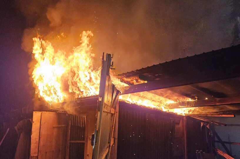 Gartenhausbrand bei Bosenheim