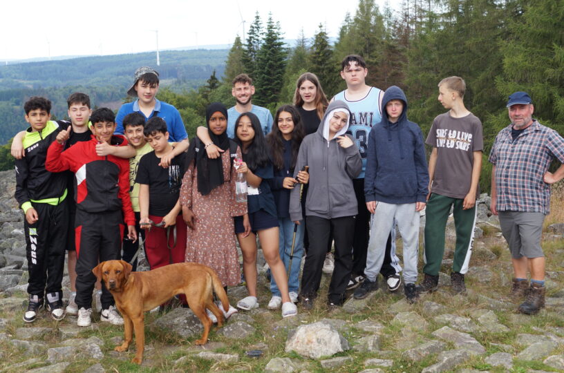 Nationalpark-Schüler auf mehrtägiger Wanderung