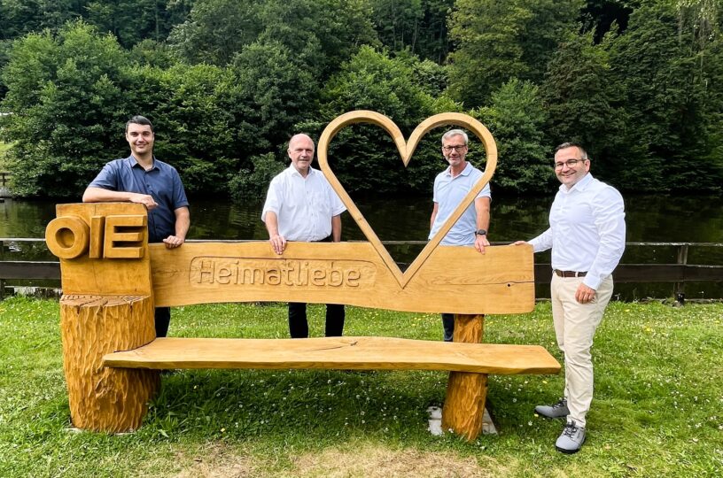 Erste „Heimatliebe-Bank“ in Idar-Oberstein