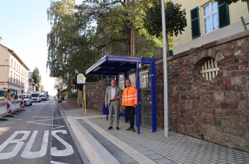 Neue Haltestelle Winfriedstraße fast fertig