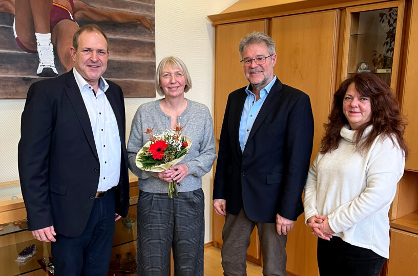 Claudia Seifert-Scheid feiert Dienstjubiläum in Idar-Oberstein