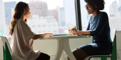 women, chatting, business, discussion, coworkers, colleagues, discussing, friends, sitting, chairs, table, chatting, discussion, discussion, discussion, discussion, discussion, coworkers, colleagues, colleagues