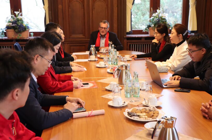 Chinesische Delegation besucht Bingen