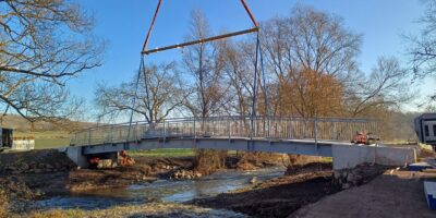 Neue Radbrücke